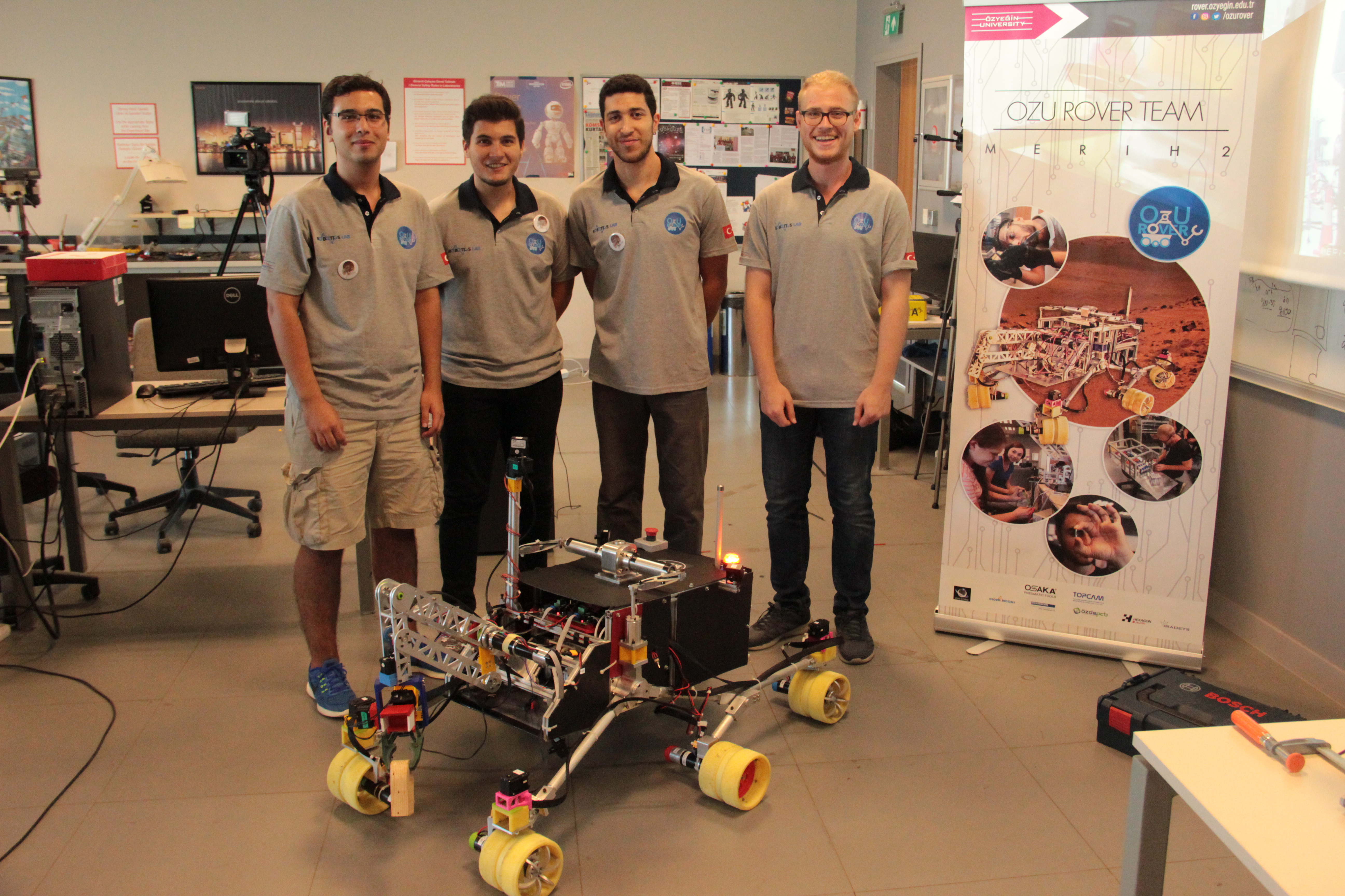 Özyeğin Üniversitesi öğrencilerinin tasarladığı mars robotu ikinci kez Türkiye’den katılan tek takım olarak Polonya’da yarışacak-1134