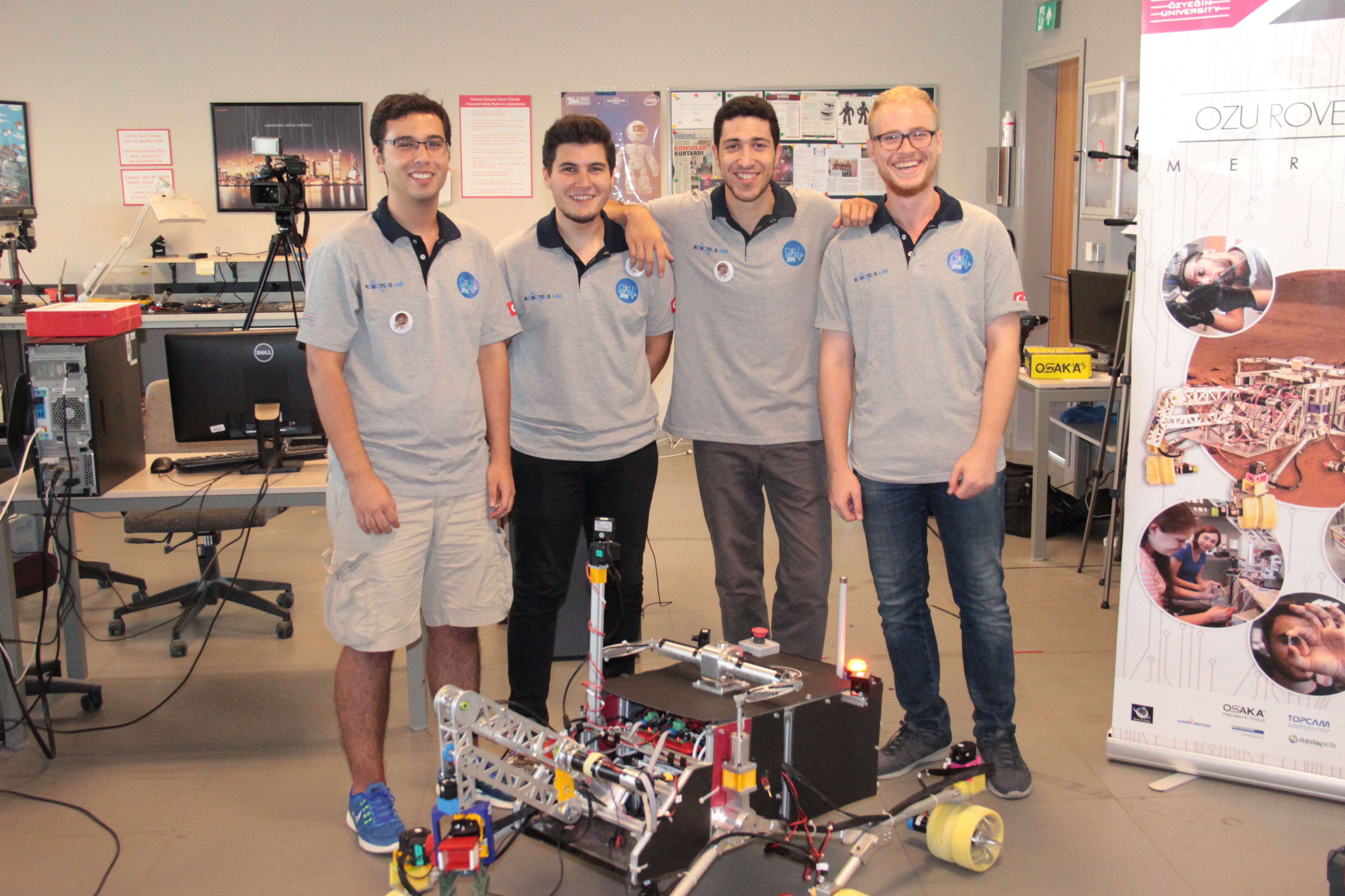Özyeğin Üniversitesi öğrencilerinin tasarladığı mars robotu ikinci kez Türkiye’den katılan tek takım olarak Polonya’da yarışacak-1135