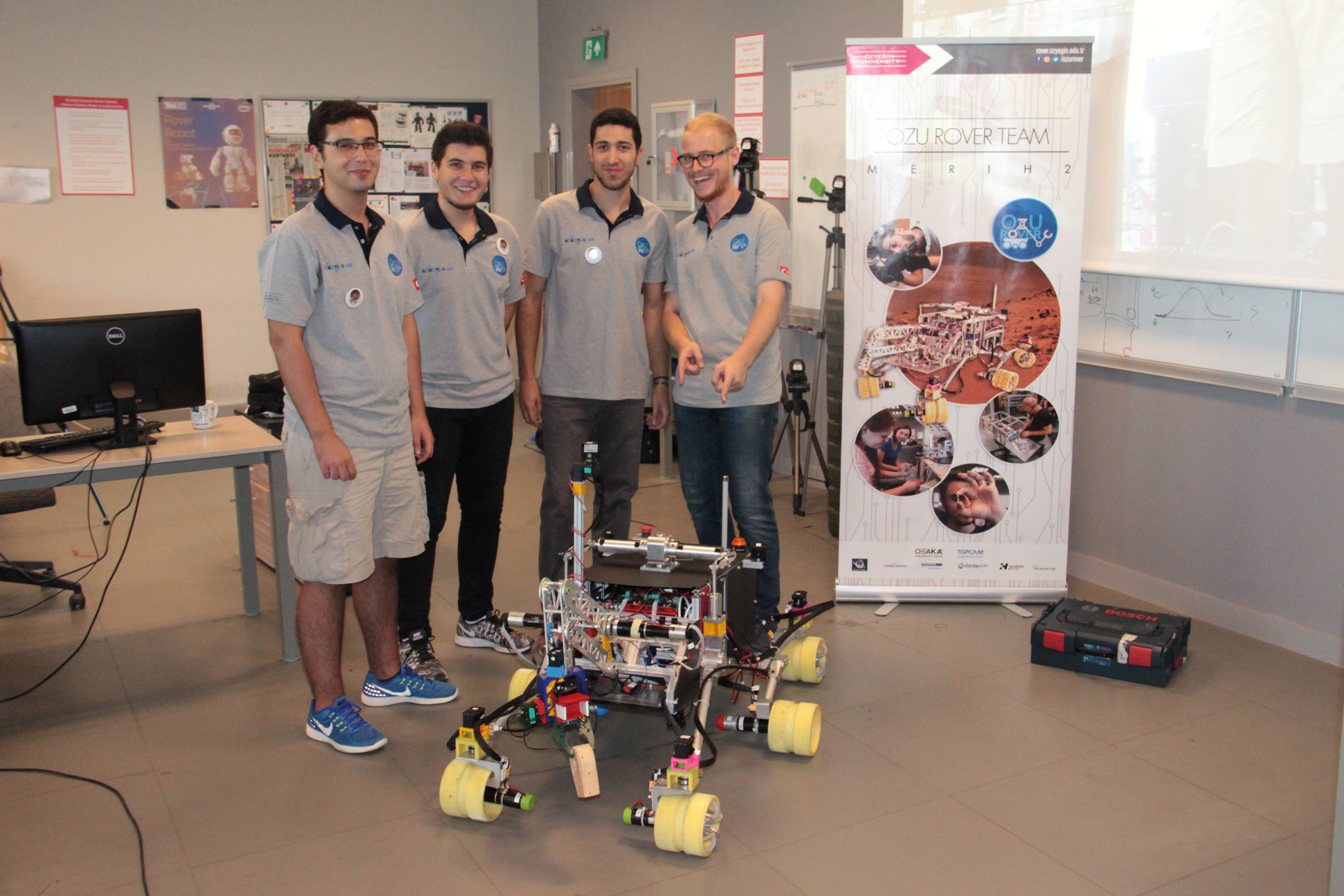 Özyeğin Üniversitesi öğrencilerinin tasarladığı mars robotu ikinci kez Türkiye’den katılan tek takım olarak Polonya’da yarışacak-1137