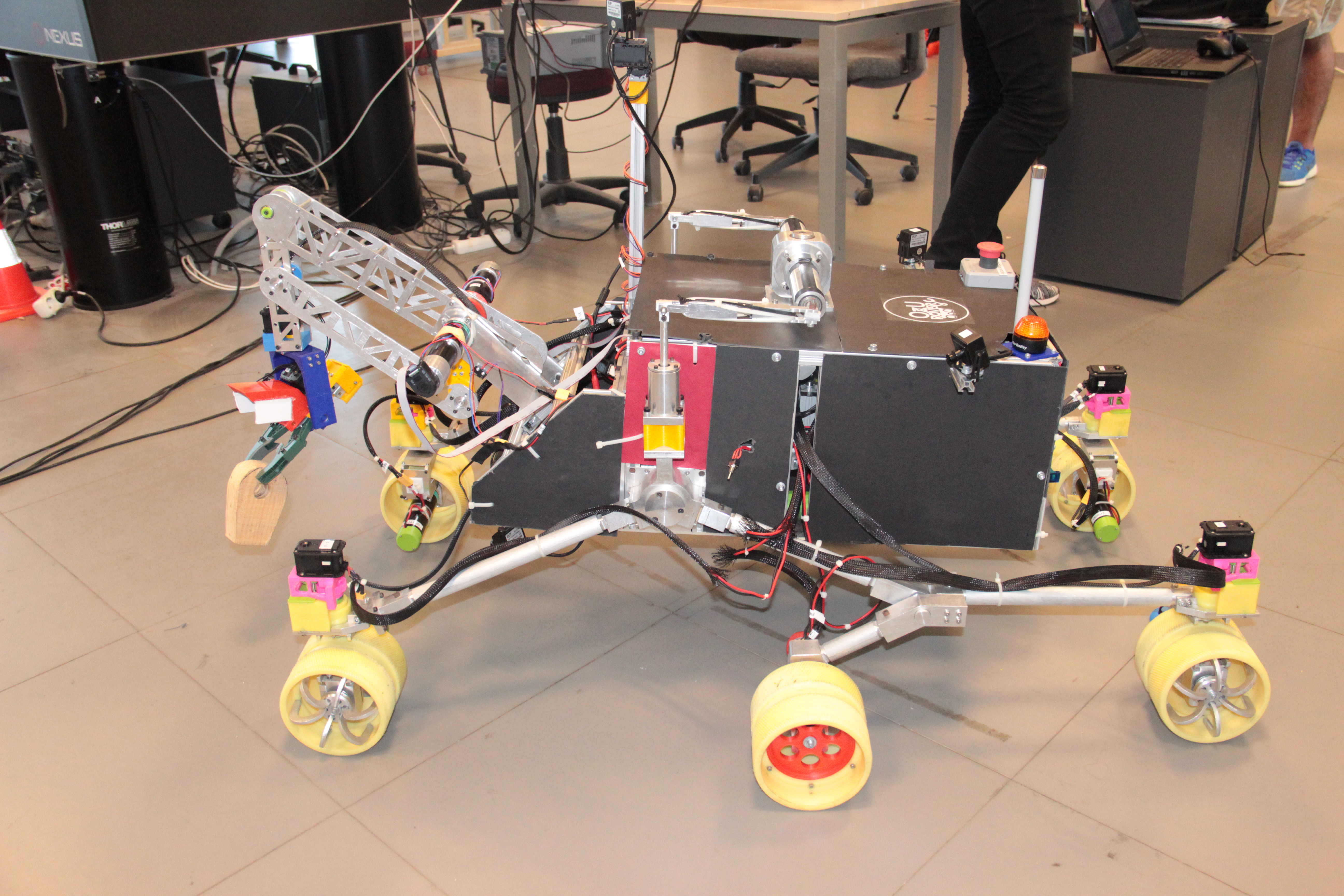 Özyeğin Üniversitesi öğrencilerinin tasarladığı mars robotu ikinci kez Türkiye’den katılan tek takım olarak Polonya’da yarışacak-1142