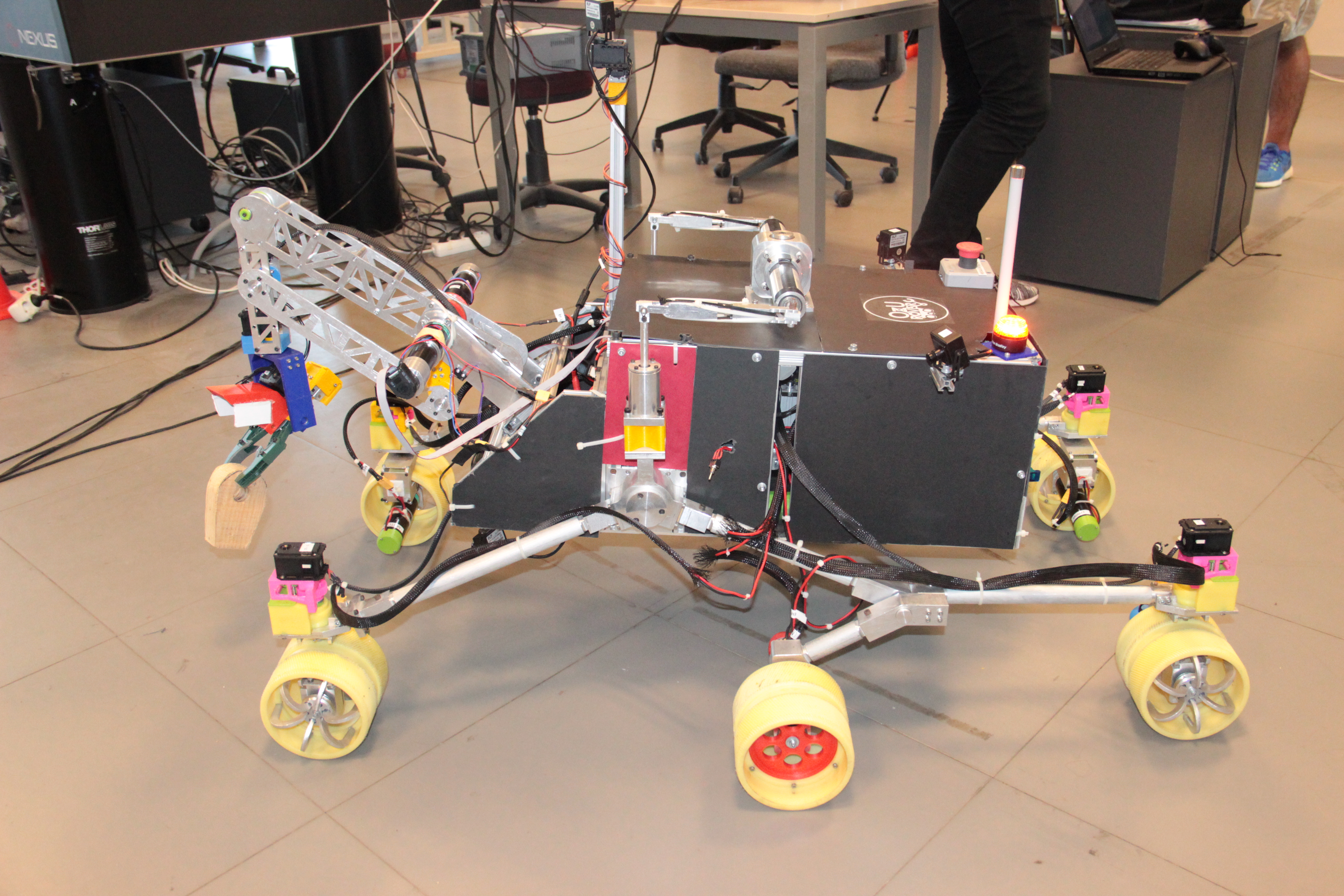 Özyeğin Üniversitesi öğrencilerinin tasarladığı mars robotu ikinci kez Türkiye’den katılan tek takım olarak Polonya’da yarışacak-1143