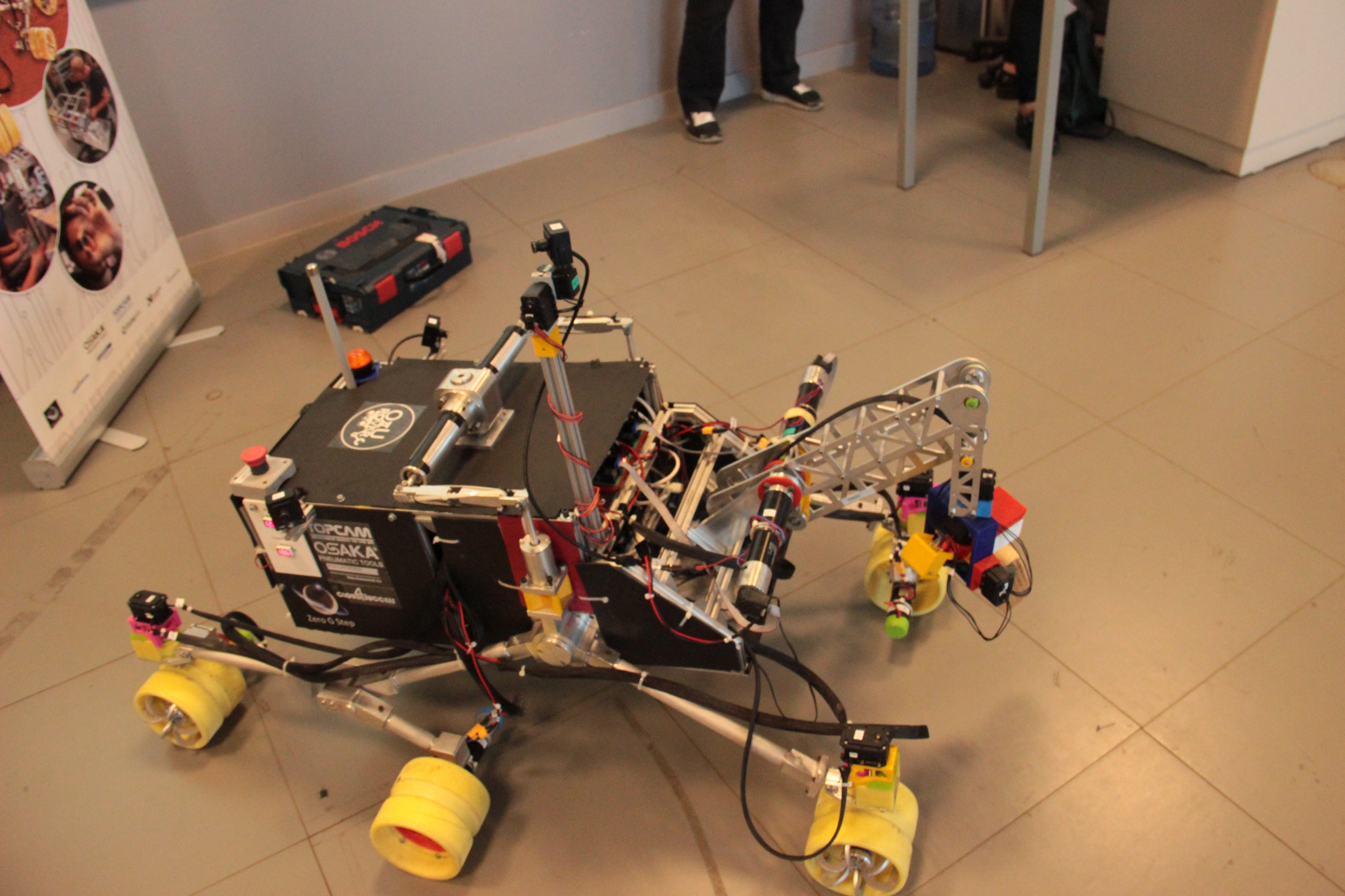 Özyeğin Üniversitesi öğrencilerinin tasarladığı mars robotu ikinci kez Türkiye’den katılan tek takım olarak Polonya’da yarışacak-1145