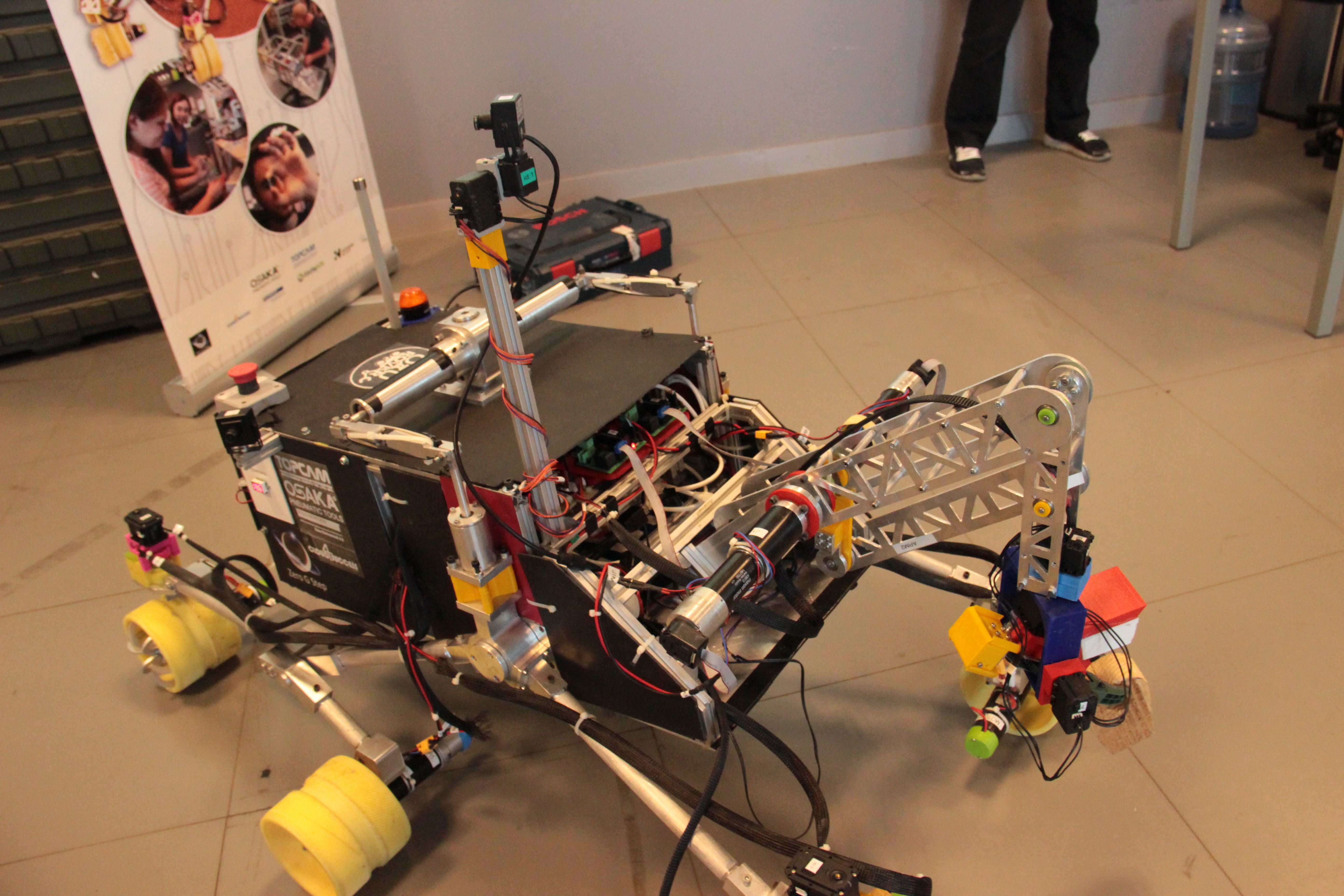 Özyeğin Üniversitesi öğrencilerinin tasarladığı mars robotu ikinci kez Türkiye’den katılan tek takım olarak Polonya’da yarışacak-1150