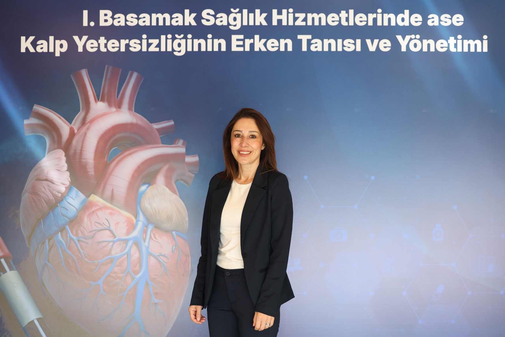 Kalp yetersizliğinde erken tanı hastaya da ekonomiye de kazandırıyor-1500 etkinliği yapıldı