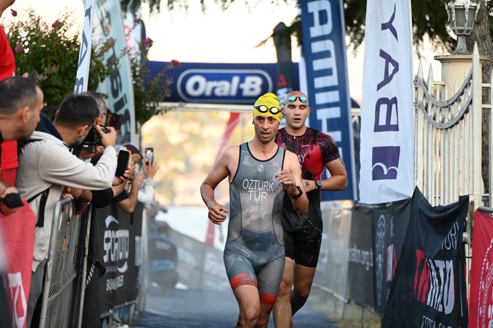 Dünyanın ilk ve tek kıtalararası triatlon heyecanı İstanbul'da yaşandı-1501 etkinliği yapıldı