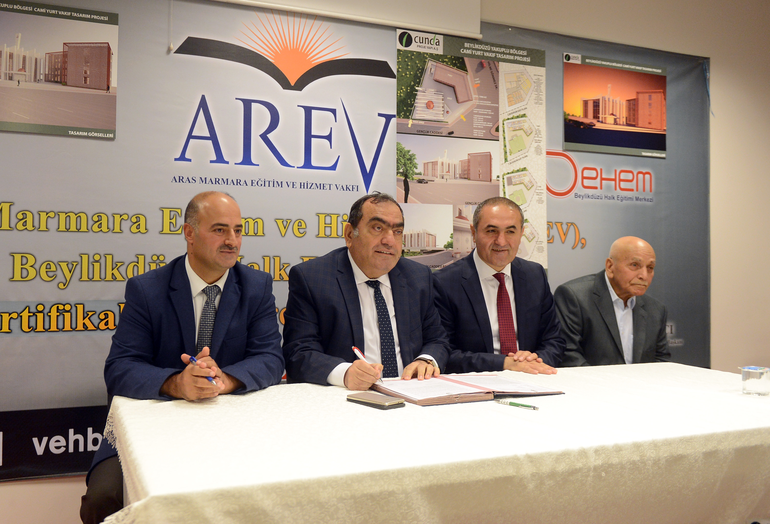 AREV'in cami ve vakıf hizmet projesi için protokol imzaları atıldı-2474