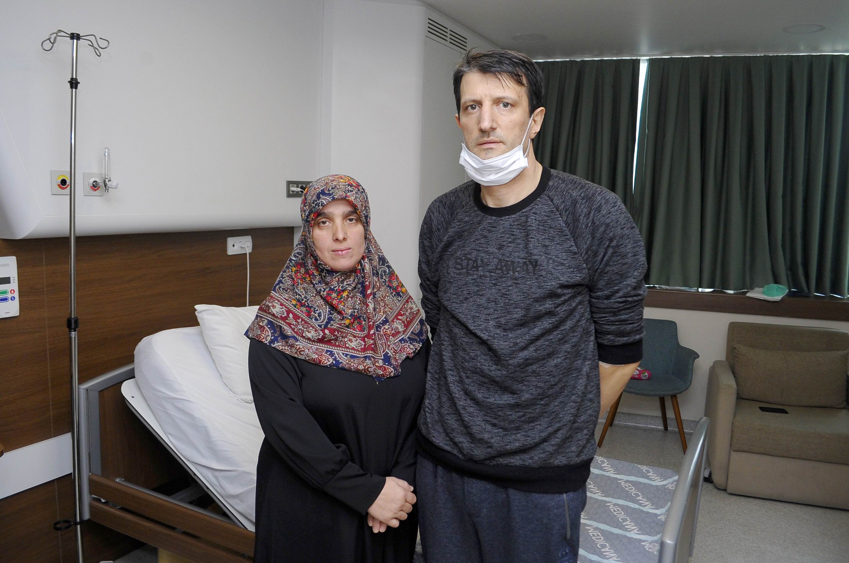 Türk cerrahlar, canlı yayınla yabancı doktorlara kurs verdi-2738