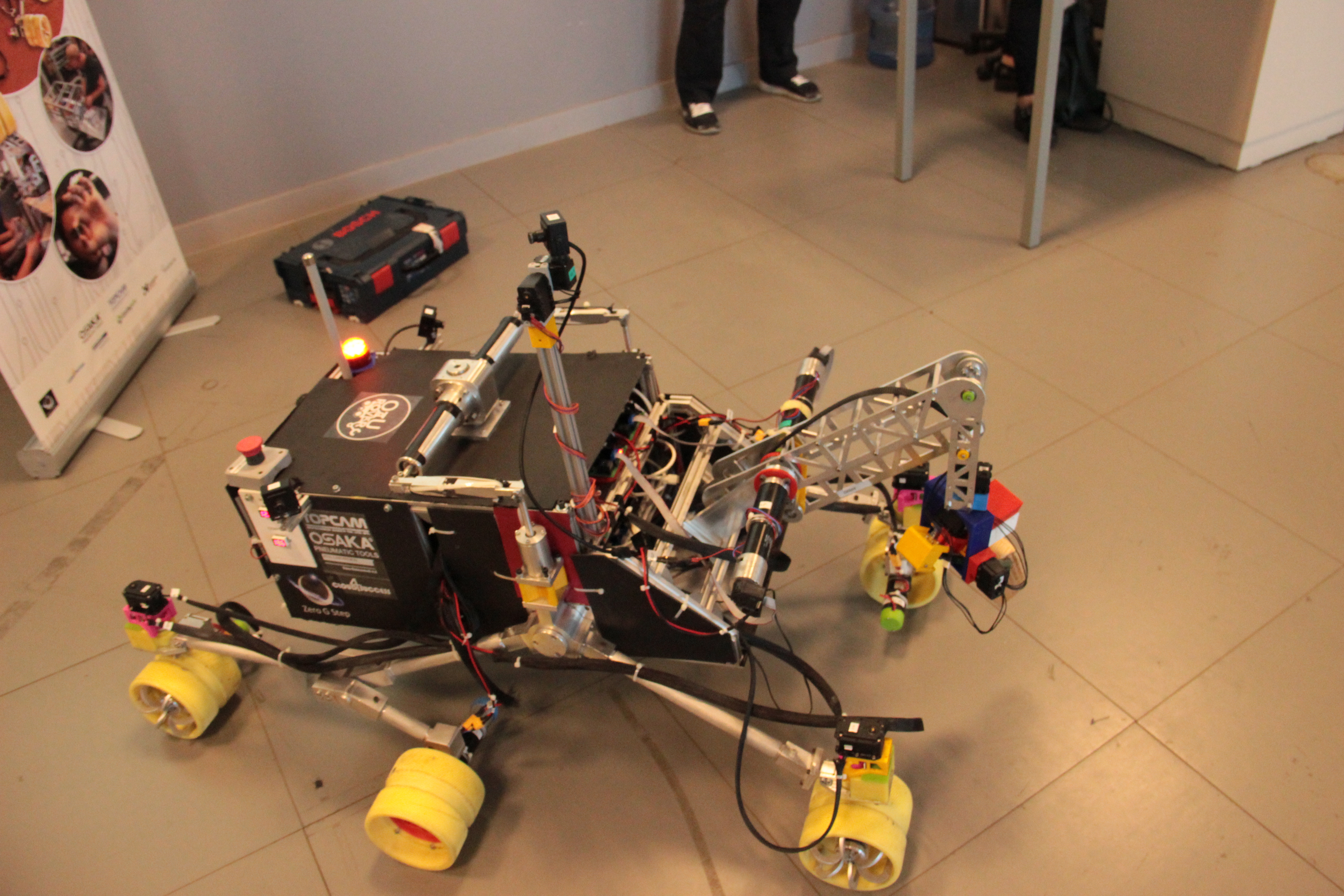 Özyeğin Üniversitesi öğrencilerinin tasarladığı mars robotu ikinci kez Türkiye’den katılan tek takım olarak Polonya’da yarışacak-1146
