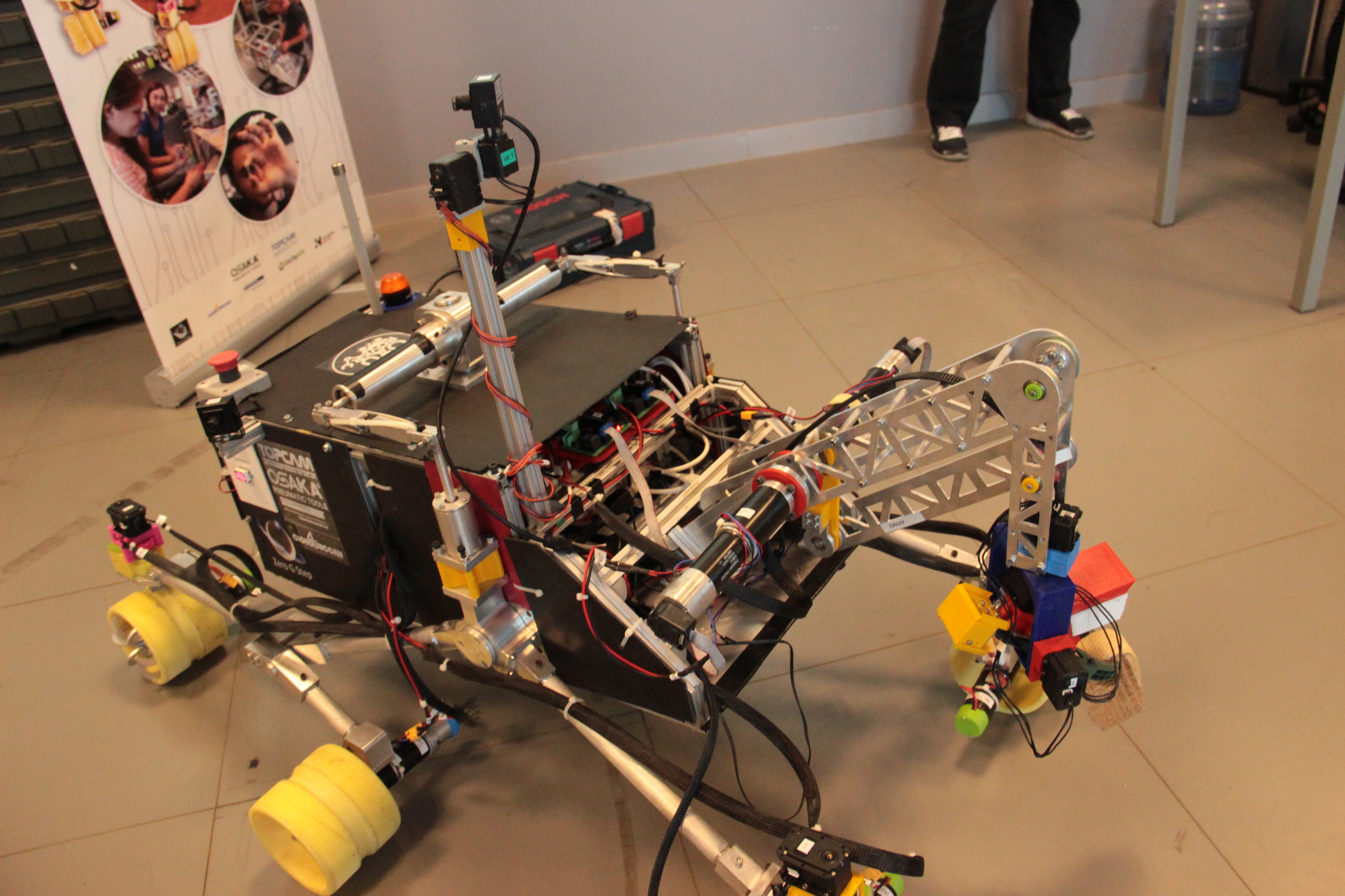 Özyeğin Üniversitesi öğrencilerinin tasarladığı mars robotu ikinci kez Türkiye’den katılan tek takım olarak Polonya’da yarışacak-1148