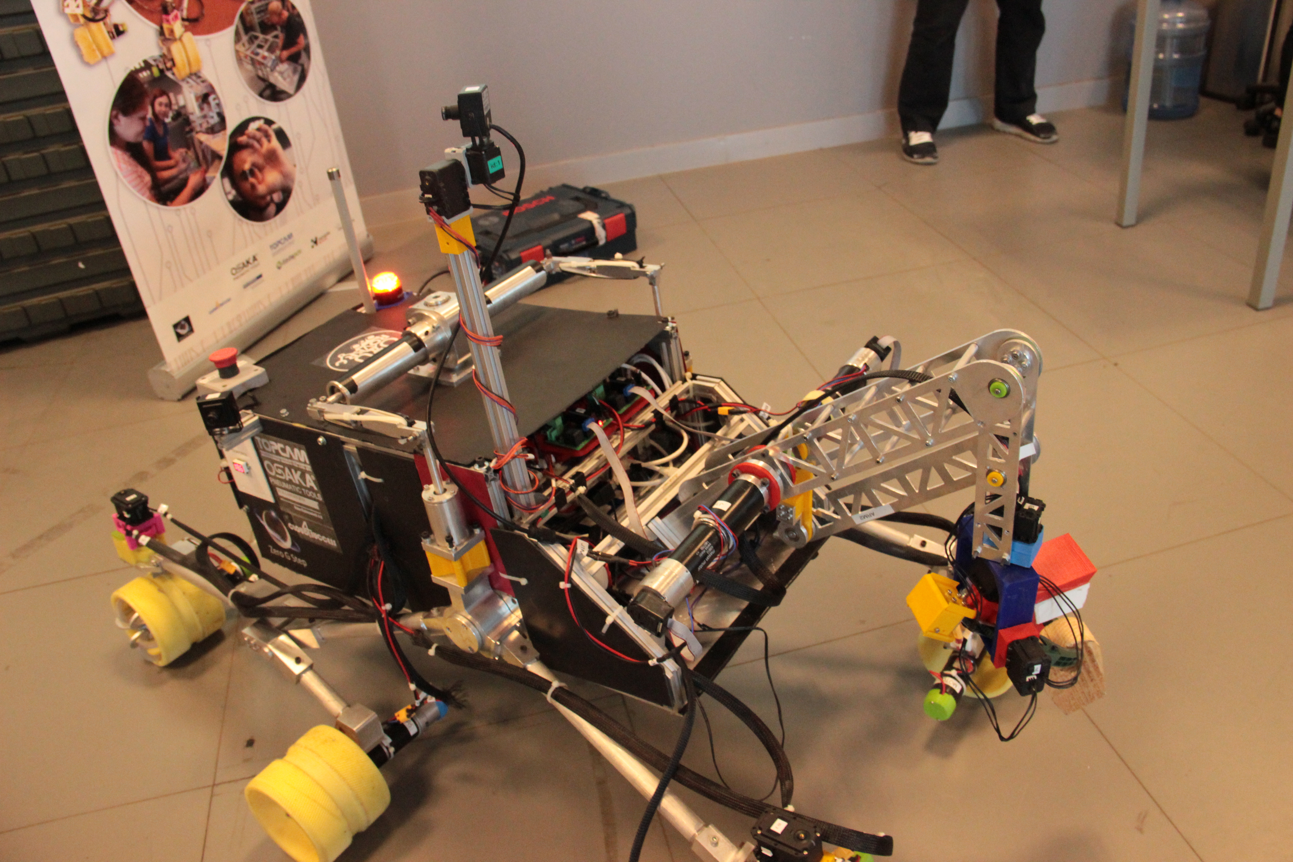 Özyeğin Üniversitesi öğrencilerinin tasarladığı mars robotu ikinci kez Türkiye’den katılan tek takım olarak Polonya’da yarışacak-1149