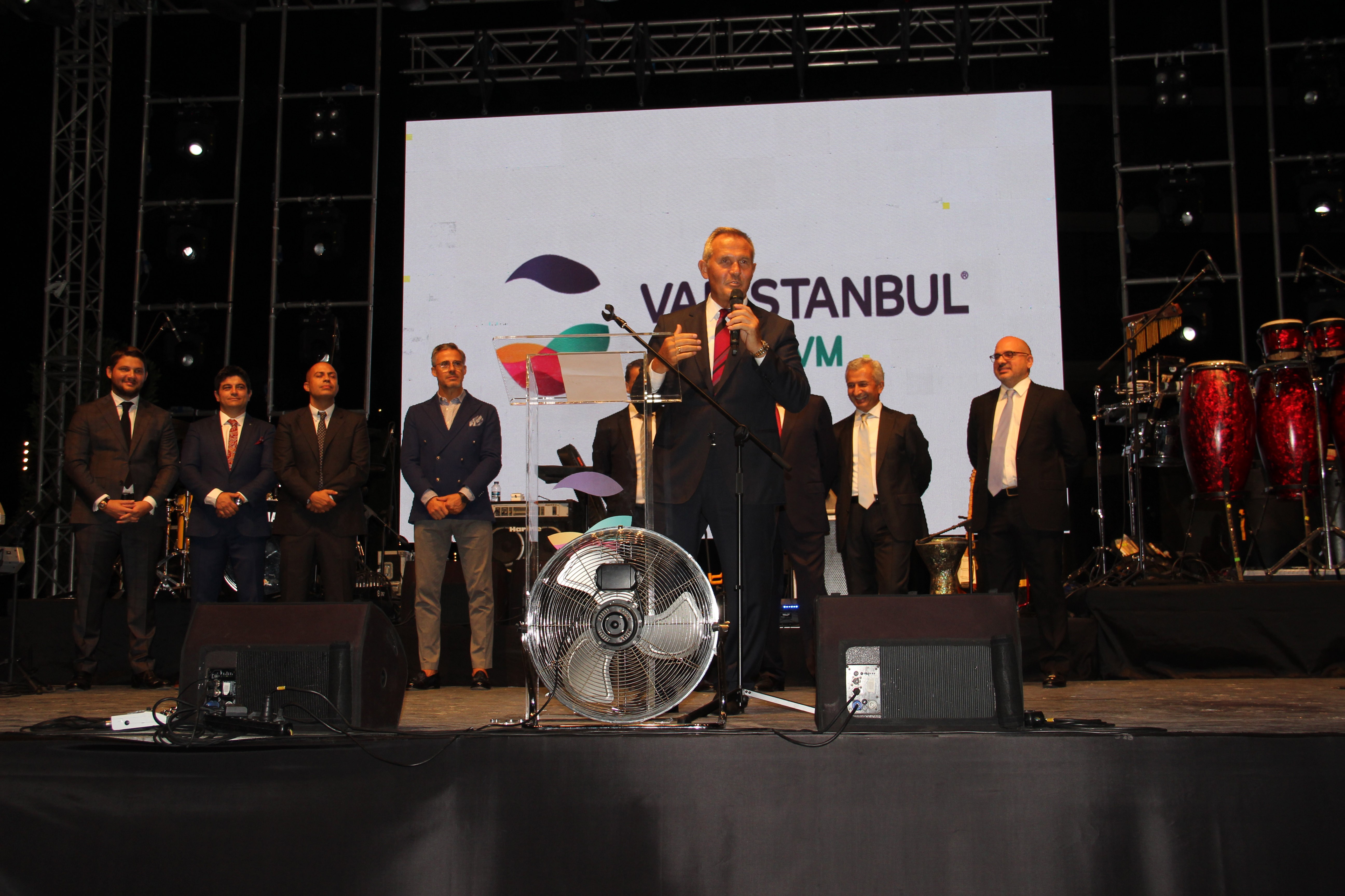 Perakende sektörü temsilcileri, İstanbul'da AVM açılışında buluştu-2338
